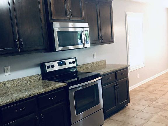 2nd image of 1180 Freedom Dr
