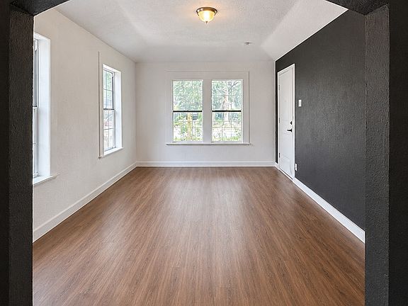 4th image of 3410 MORALES ST