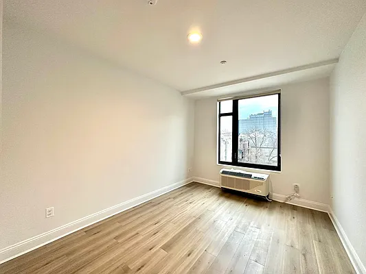 Rented by Keller Williams NYC | media 8