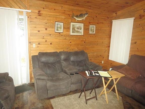 4th image of 10167 State Highway 139