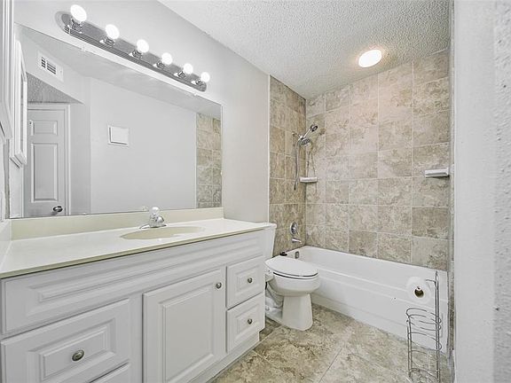5th image of 2830 S Bartell Dr APT 10