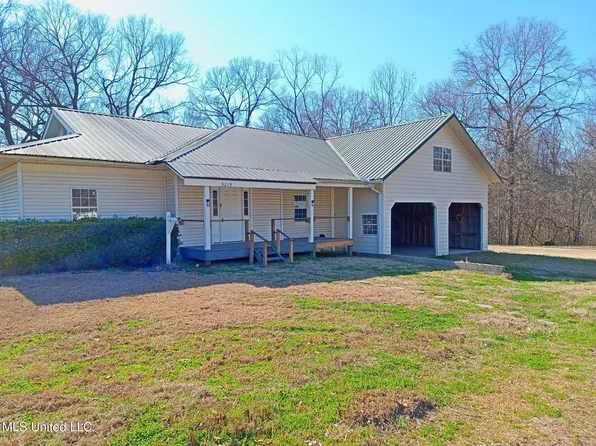 9219 Anding Oil City Rd, Bentonia, MS 39040