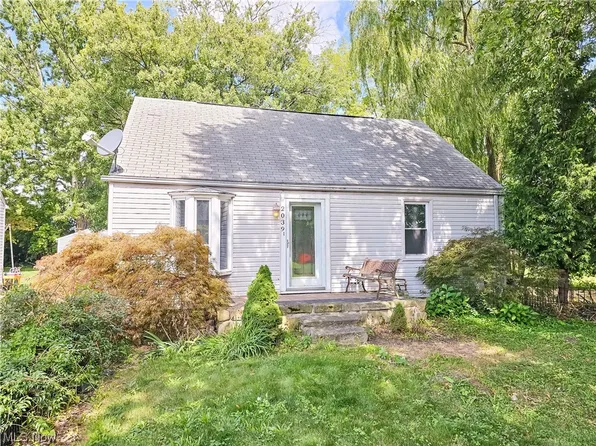 2039 29th St NE, Canton, OH 44705