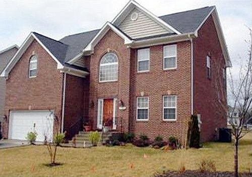 2nd image of 17301 Summerwood Ln