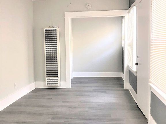 5th image of 431 Dawson Ave APT 03