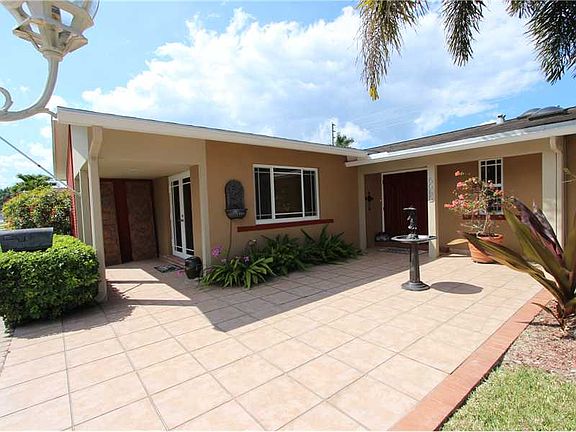 3rd image of 9383 SW 184th Ter