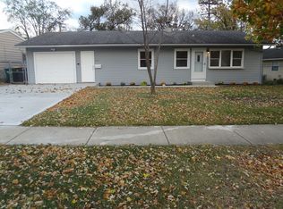 203 E Streamwood Blvd, Streamwood, IL