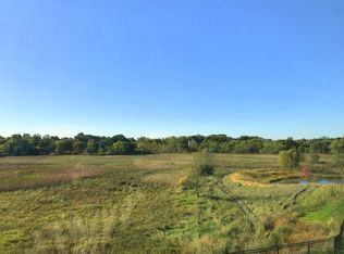 8981 Lakeside Dr, Victoria, MN 55386