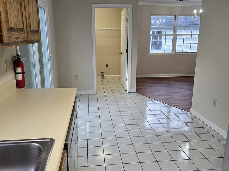 119 Marywater Ln — Photo 10