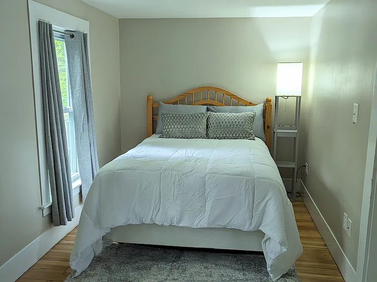 18 Wentworth Ave — Photo 18