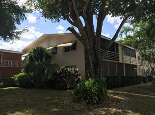 392 Sheffield P #P-3920, West Palm Beach, FL 33417