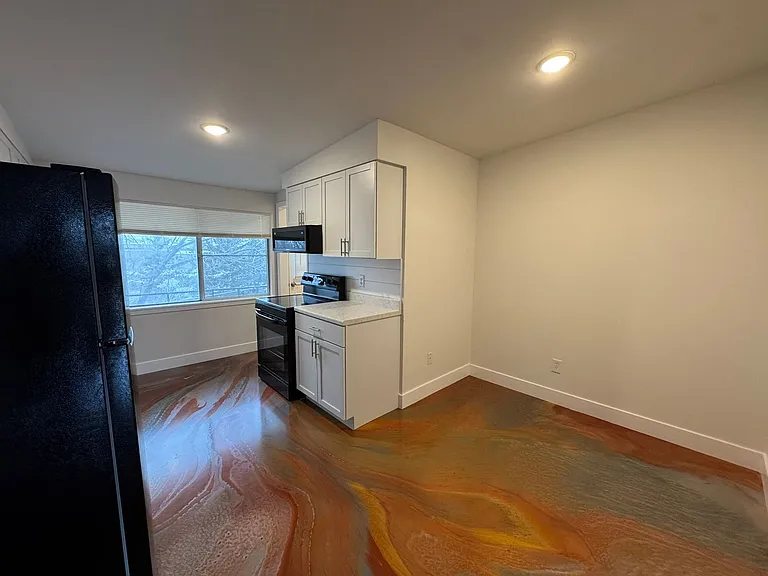 Library Place Apartments — Photo 107