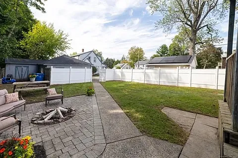 329 Burlington Ave #1 — Photo 37