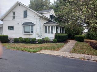 4417 Tamarack Dr, Sharpsville, PA 16150