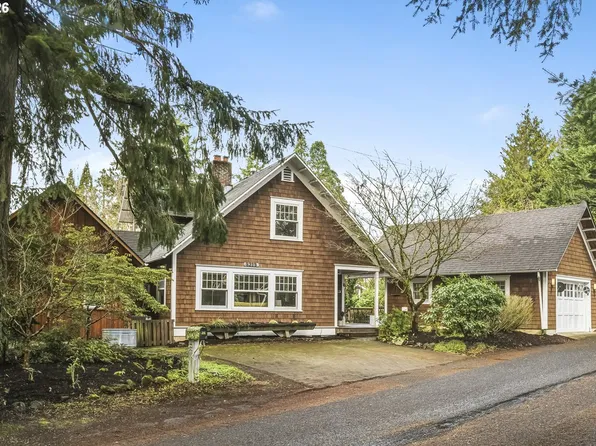 8219 SW 56th Ave, Portland, OR 97219