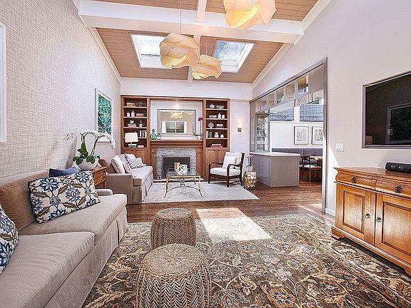 3rd image of 15 Madrona Ave