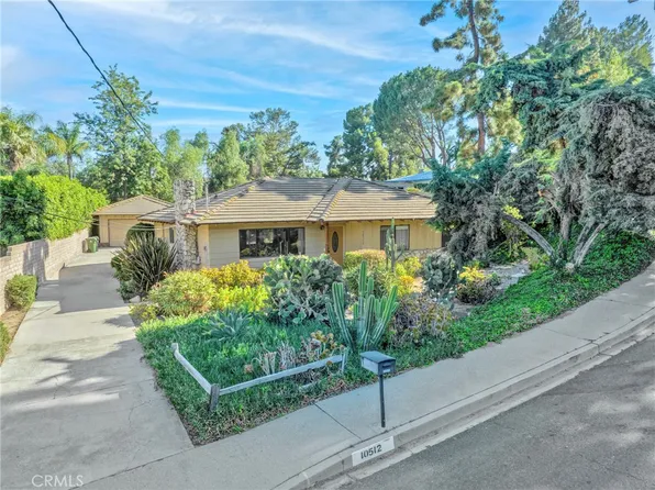 10512 Colebrook St, Sunland, CA 91040