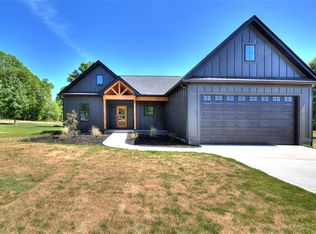 408 Edgewood Dr, Belton, SC 29627