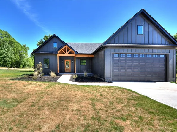 408 Edgewood Dr, Belton, SC 29627