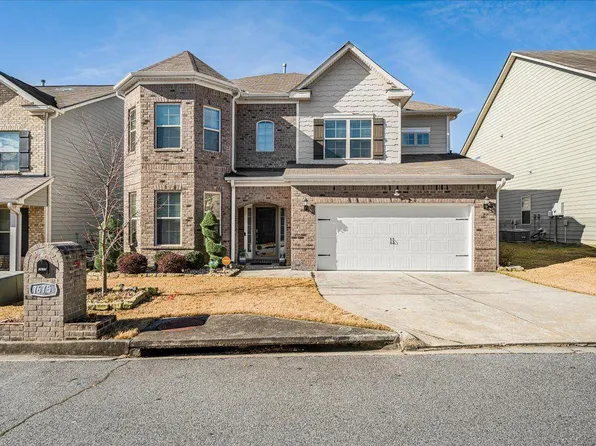 7675 Volion Dr, Fairburn, GA 30213