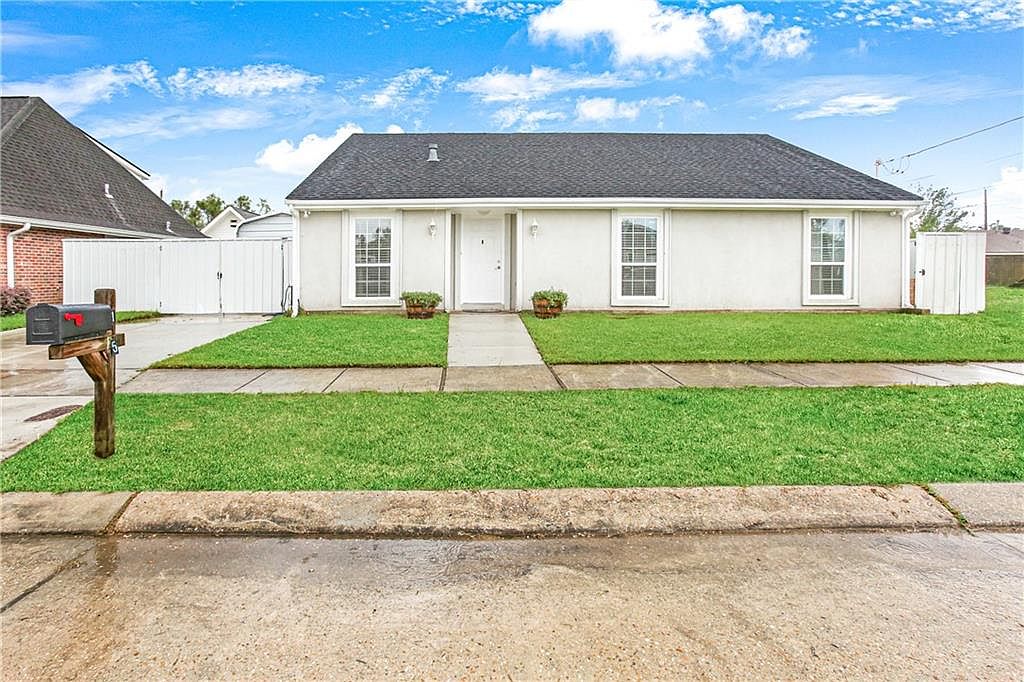 3105 Legend St, Meraux, LA 70075 Zillow