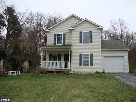 3rd image of 1116 Willow St