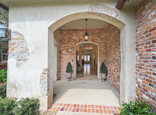 17714 Pecan Shadows Dr, Baton Rouge, LA 70810