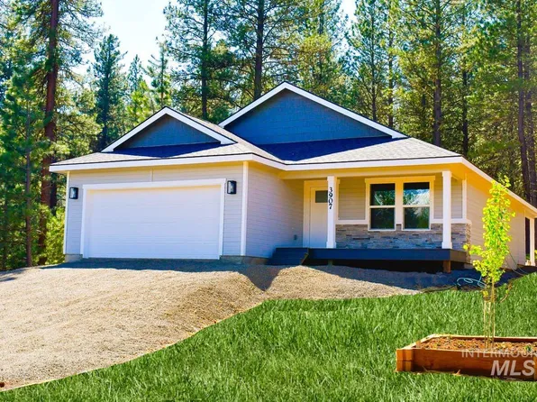 3907 Ponderosa Ct, New Meadows, ID 83654