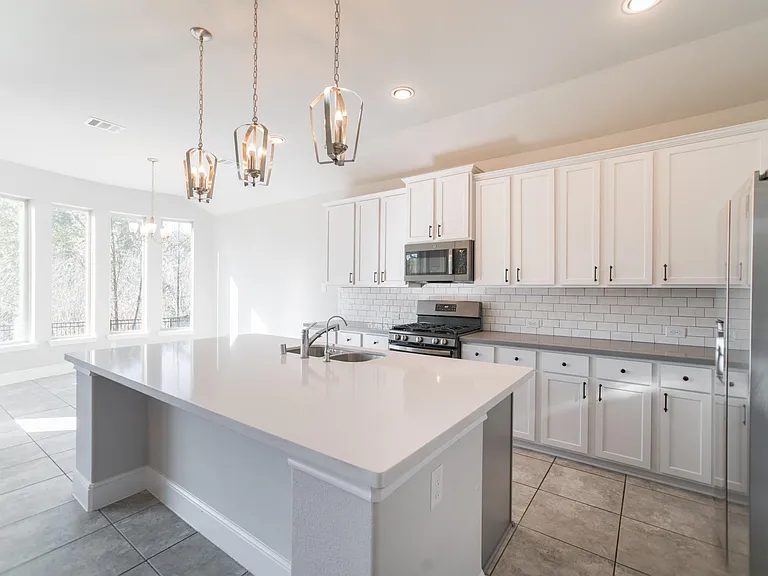 10054 Preserve Way — Photo 15