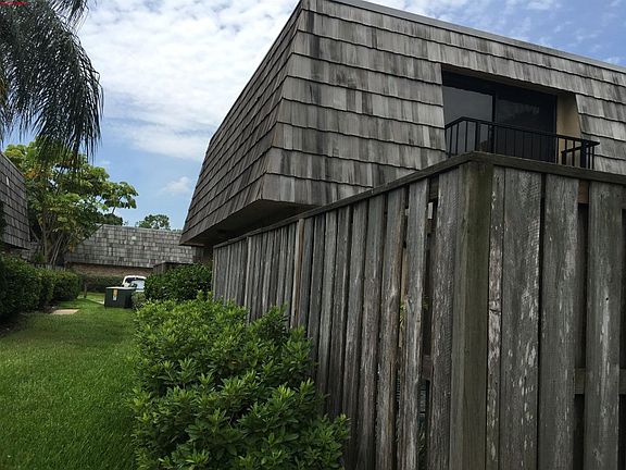 2nd image of 5254 Coral Ct