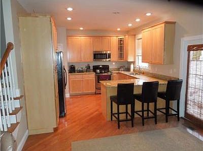 4th image of 25 Wills Dr