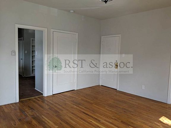 2nd image of 347 Arden Ave