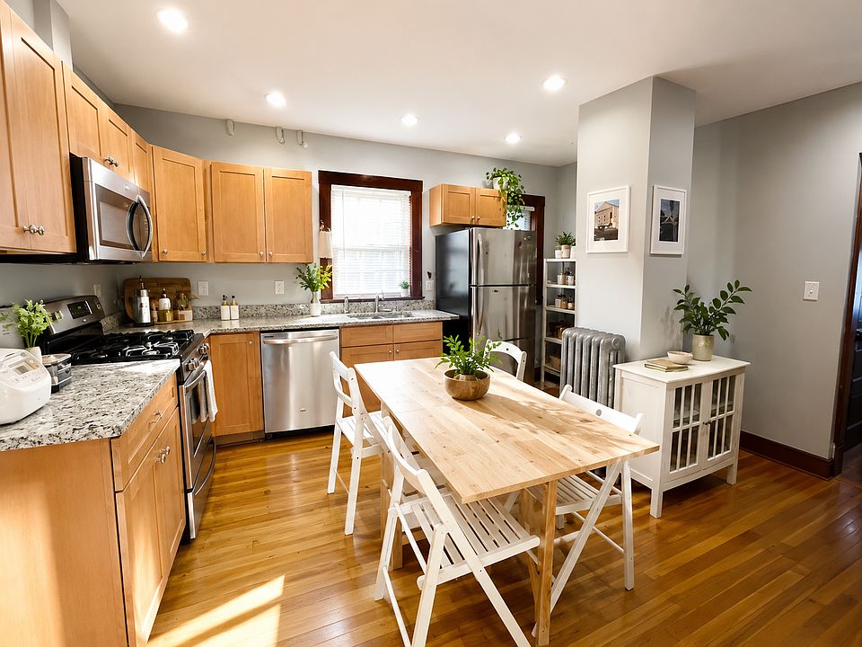 1st image of 17 Berwick Rd #A