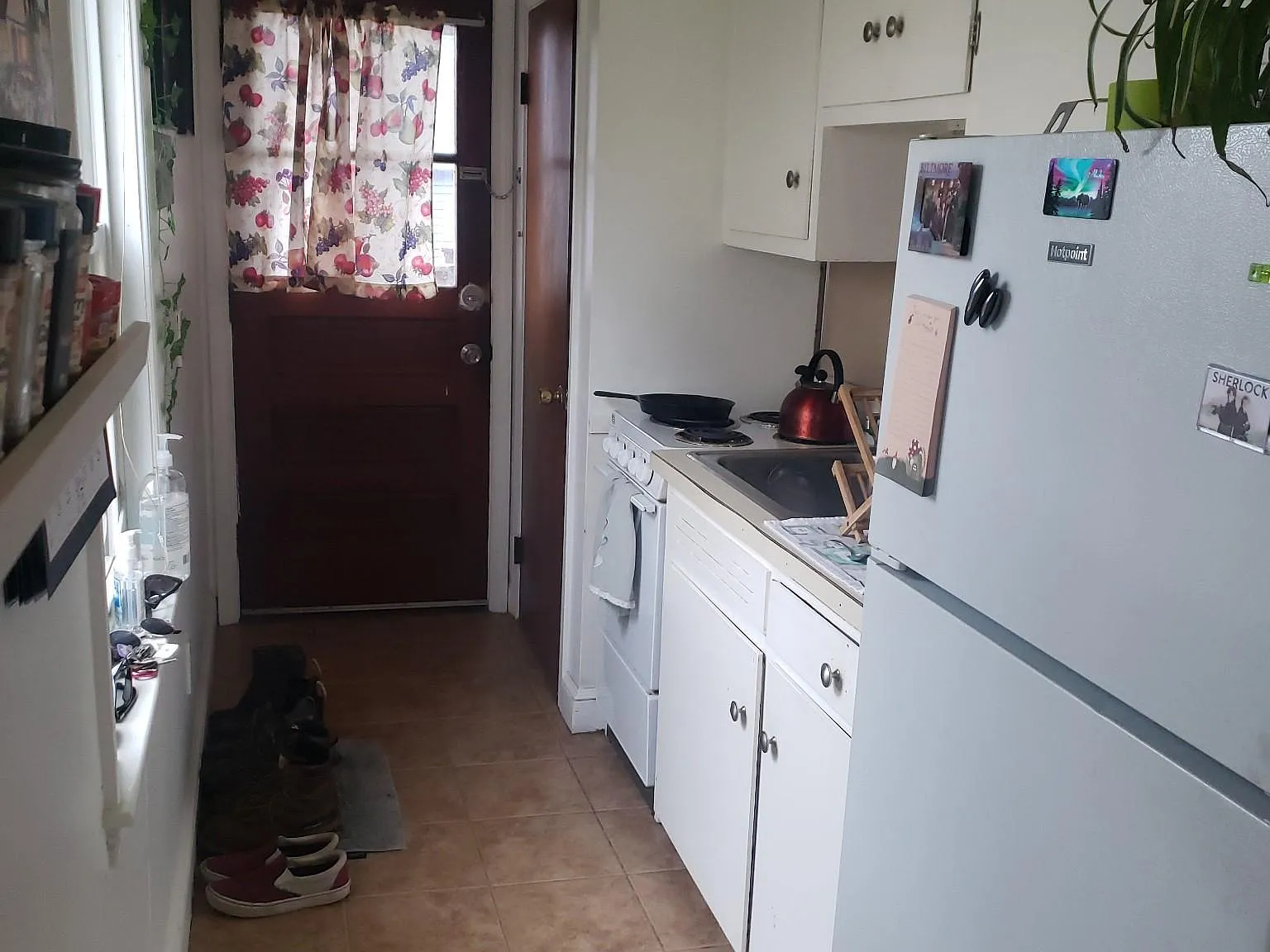 1 bed, 550 sqft, $1,900 — Photo 3