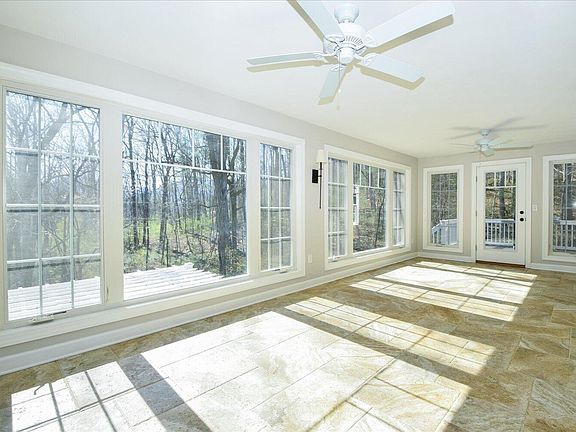 5th image of 5780 Lost Mountain Rd