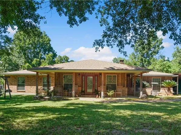 6101 McRay Dr, Ball, LA 71405