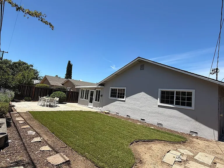 1400 Searcy Dr — Photo 18