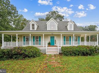 18 Hall Rd, Front Royal, VA 22630