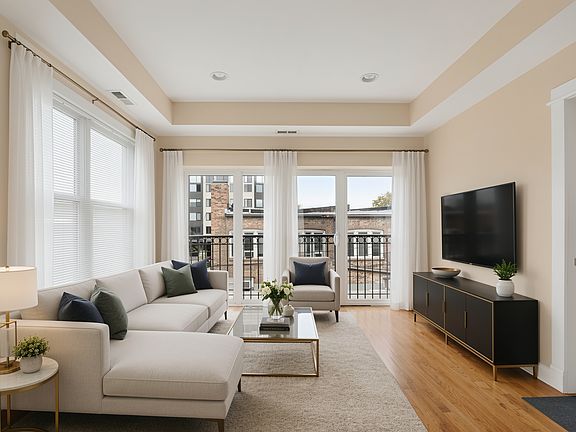 3rd image of 1524 W Birchwood Ave APT 2