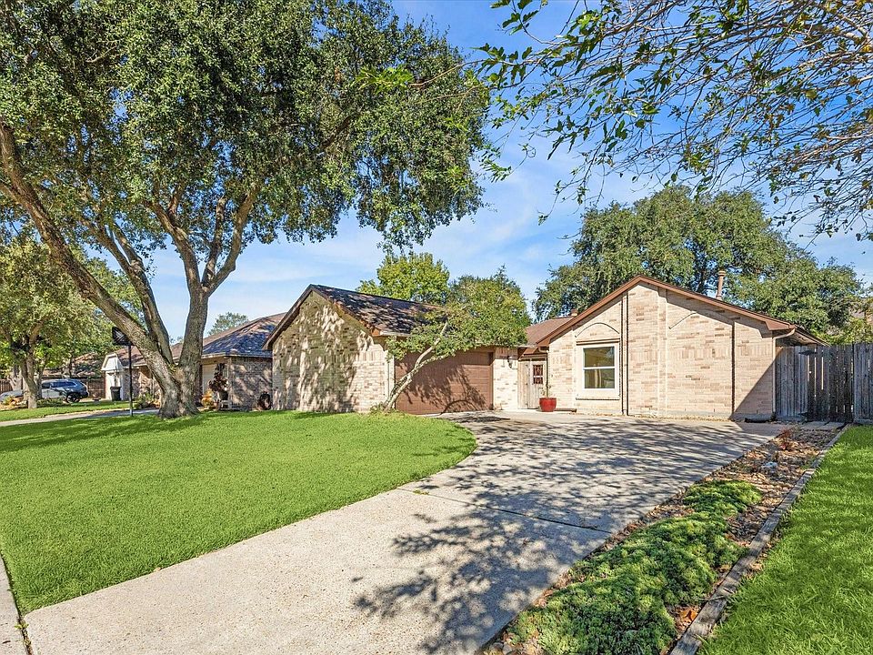1st image of 9722 Gusty Winds Drive