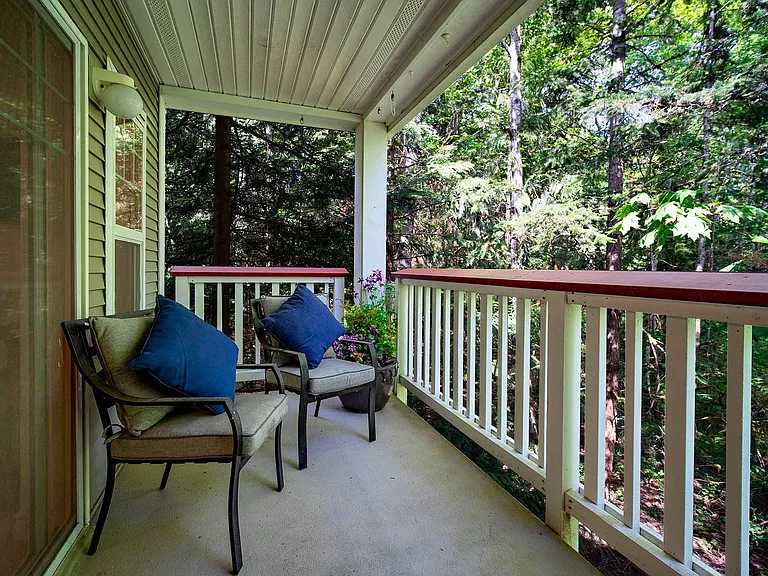 18501 SE Newport Way #J238 — Photo 26