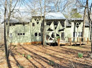 310 Three Oaks Dr, Athens, GA 30606