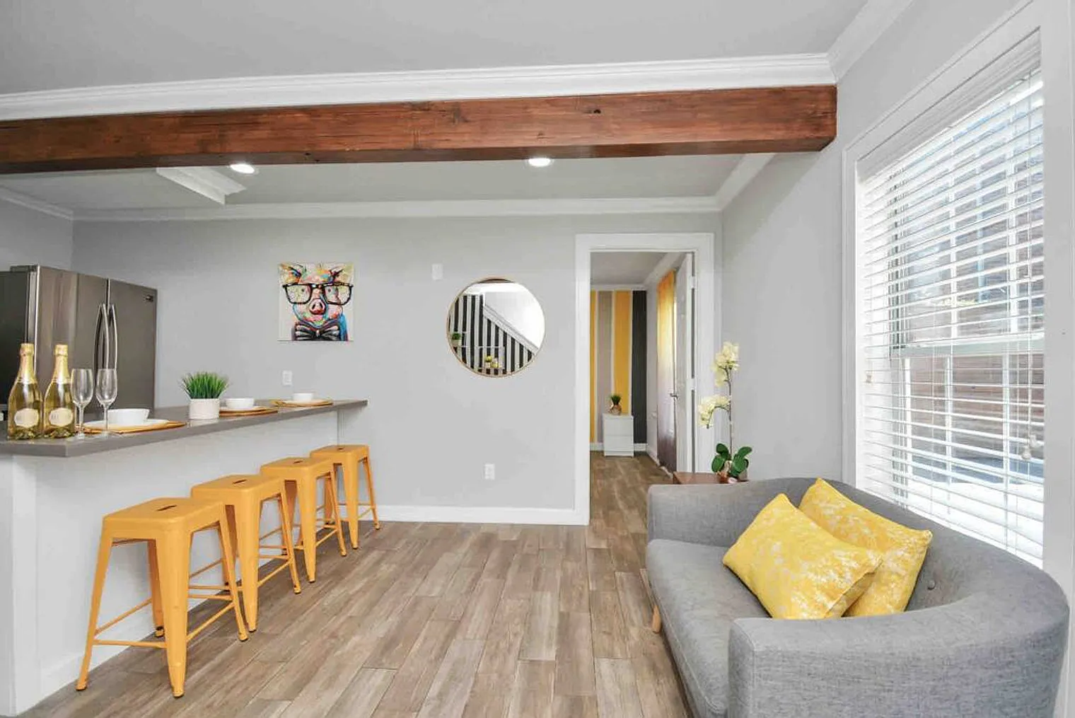 2 bed, 2.0 bath, 1194 sqft, $2,081 — Photo 4