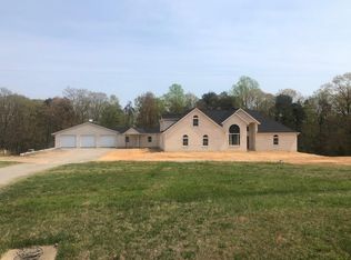 375 Chestnut Level Ln, Blairs, VA 24527