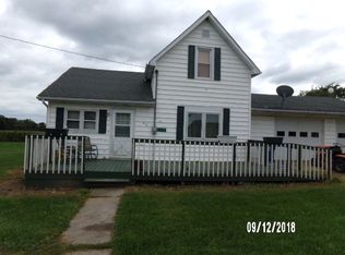 212 W Pearl St, Ashley, IN 46705