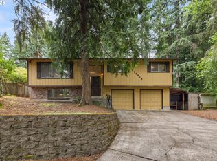 16615 S Annette Dr, Oregon City, OR 97045