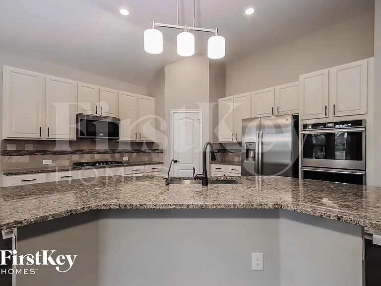 6015 River Timber Trl — Photo 5
