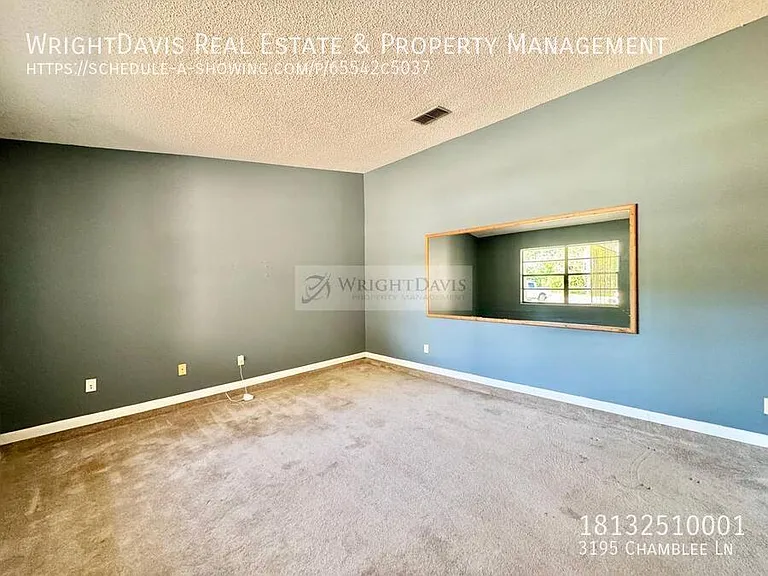3195 Chamblee Ln — Photo 14