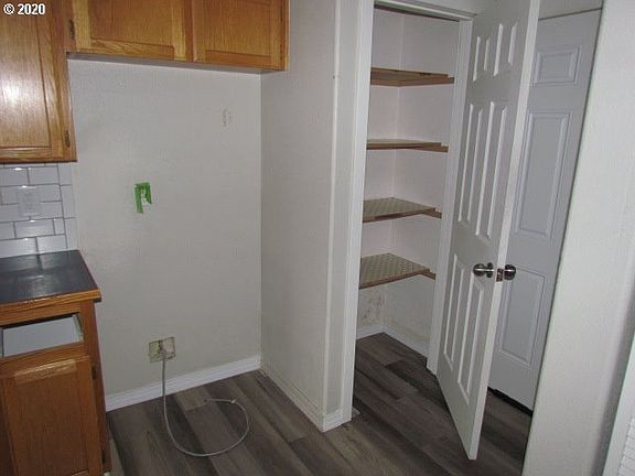 5th image of 13200 NE 91st St