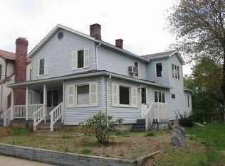 564 Huntington Rd, Stratford, CT 06614